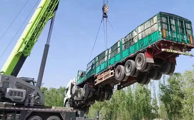 怀来道路脱困救援案例